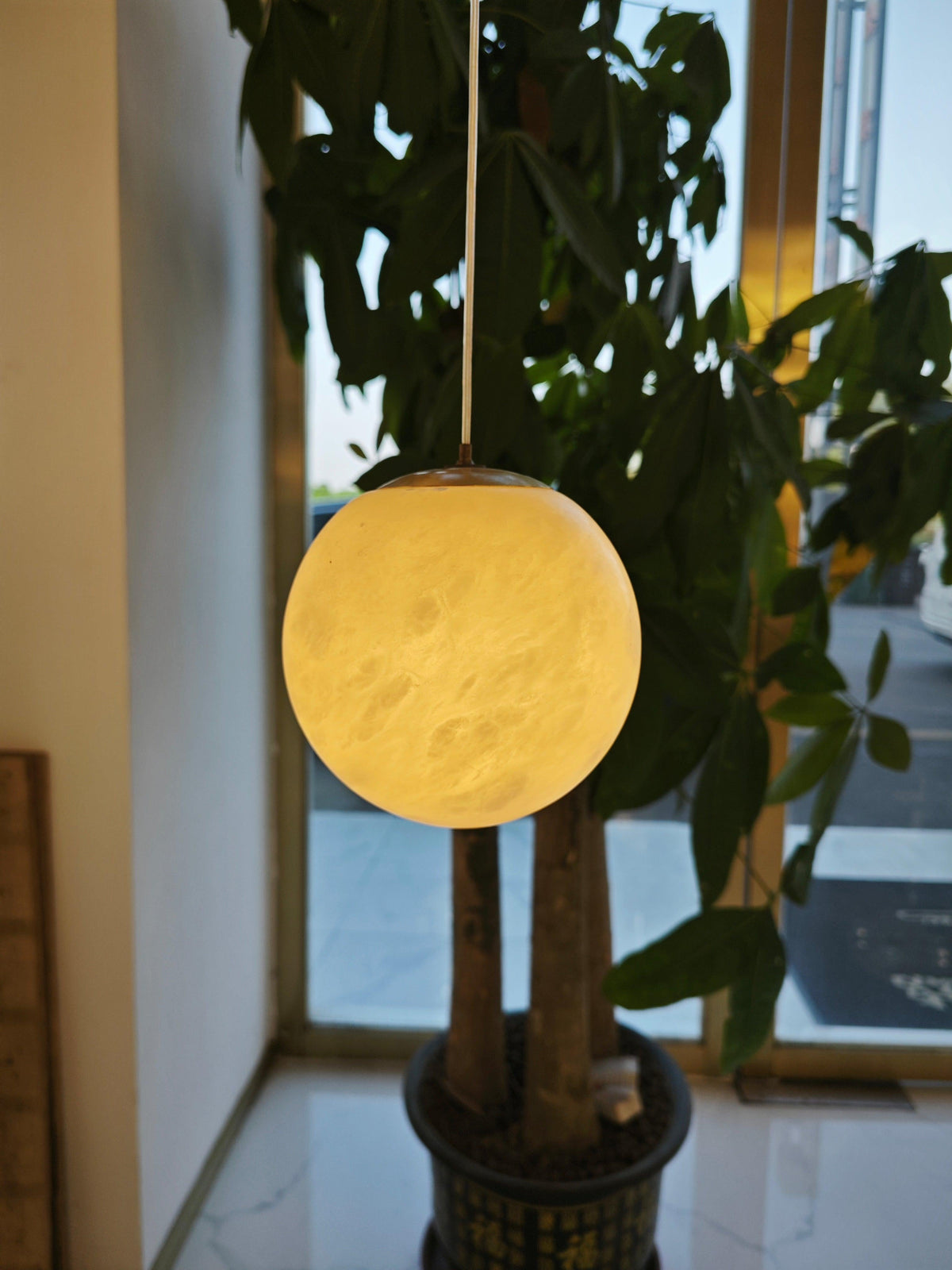 Luna Alabaster Sphere Staircase Chandelier, Multi Pendant Light - Grace Lamp