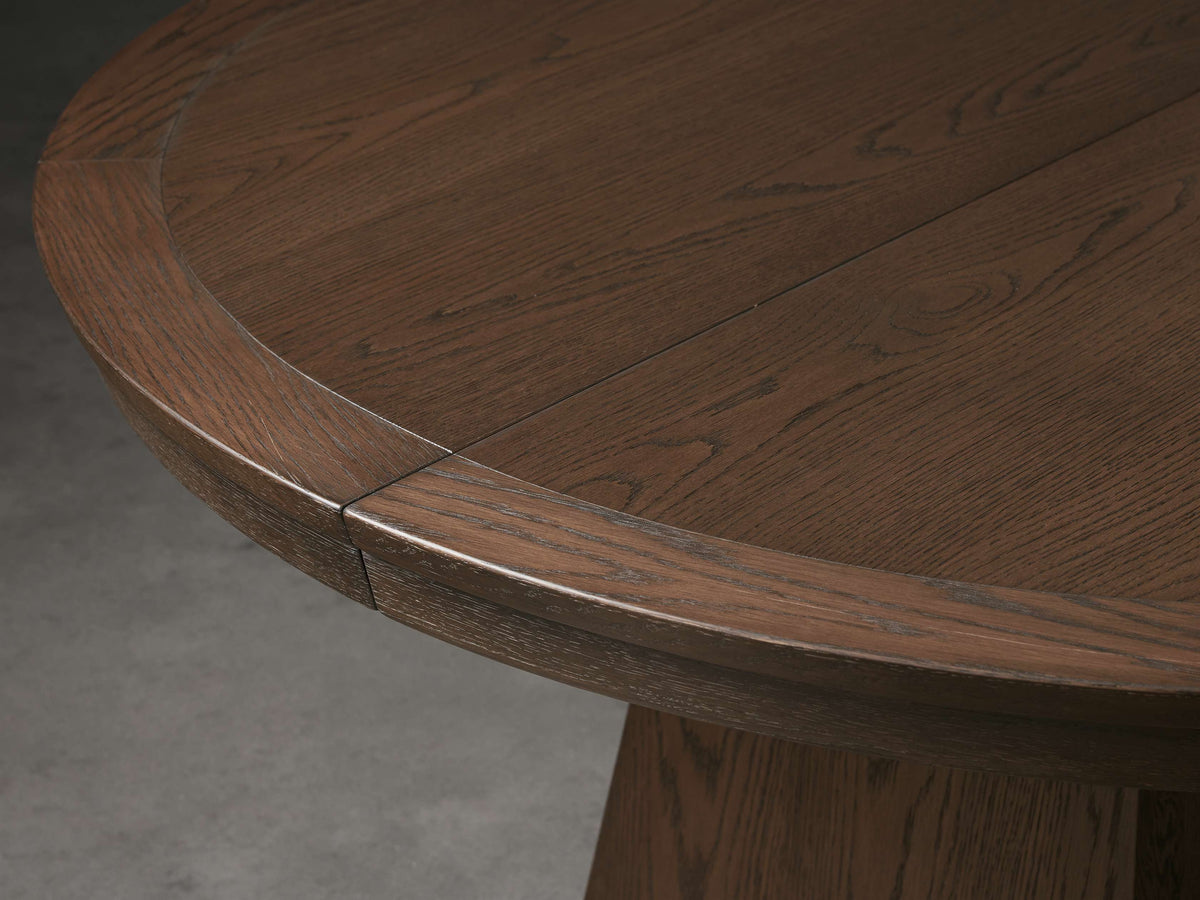 Leighton Extension Dining Table - Grace Lamp