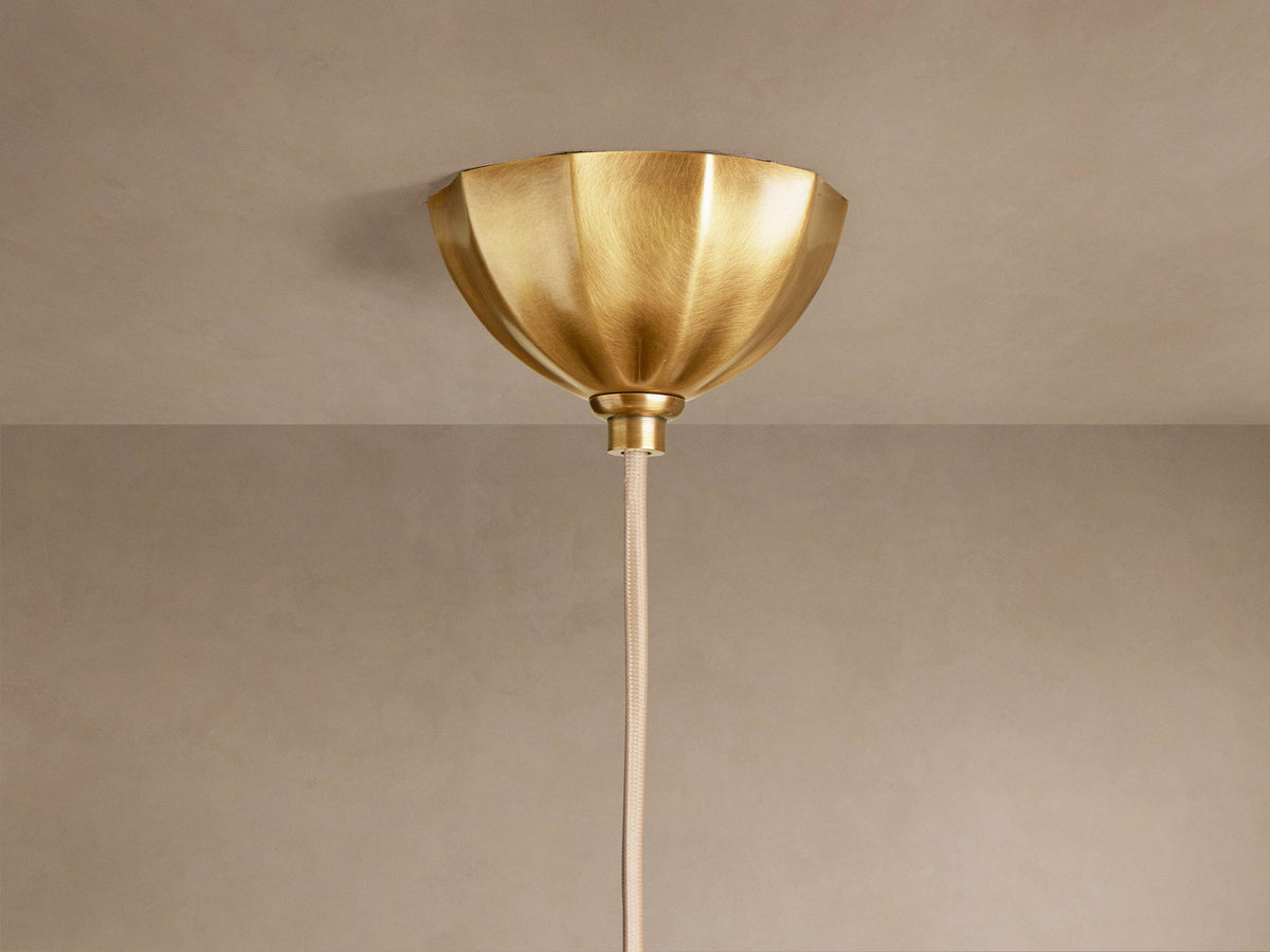 Agnes Pendant 12" 16" 20"D