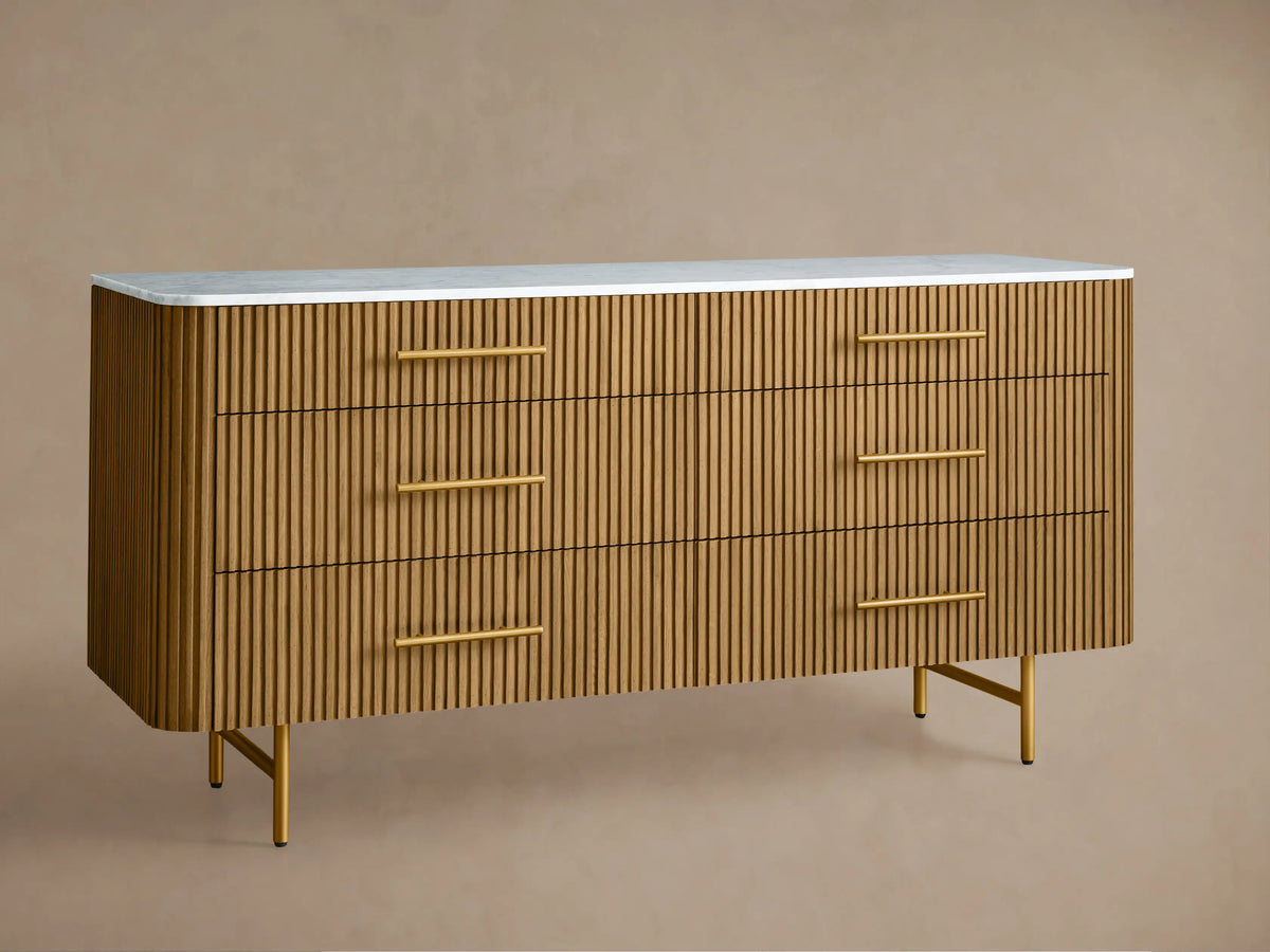 Findlay Six Drawer Dresser - Grace Lamp