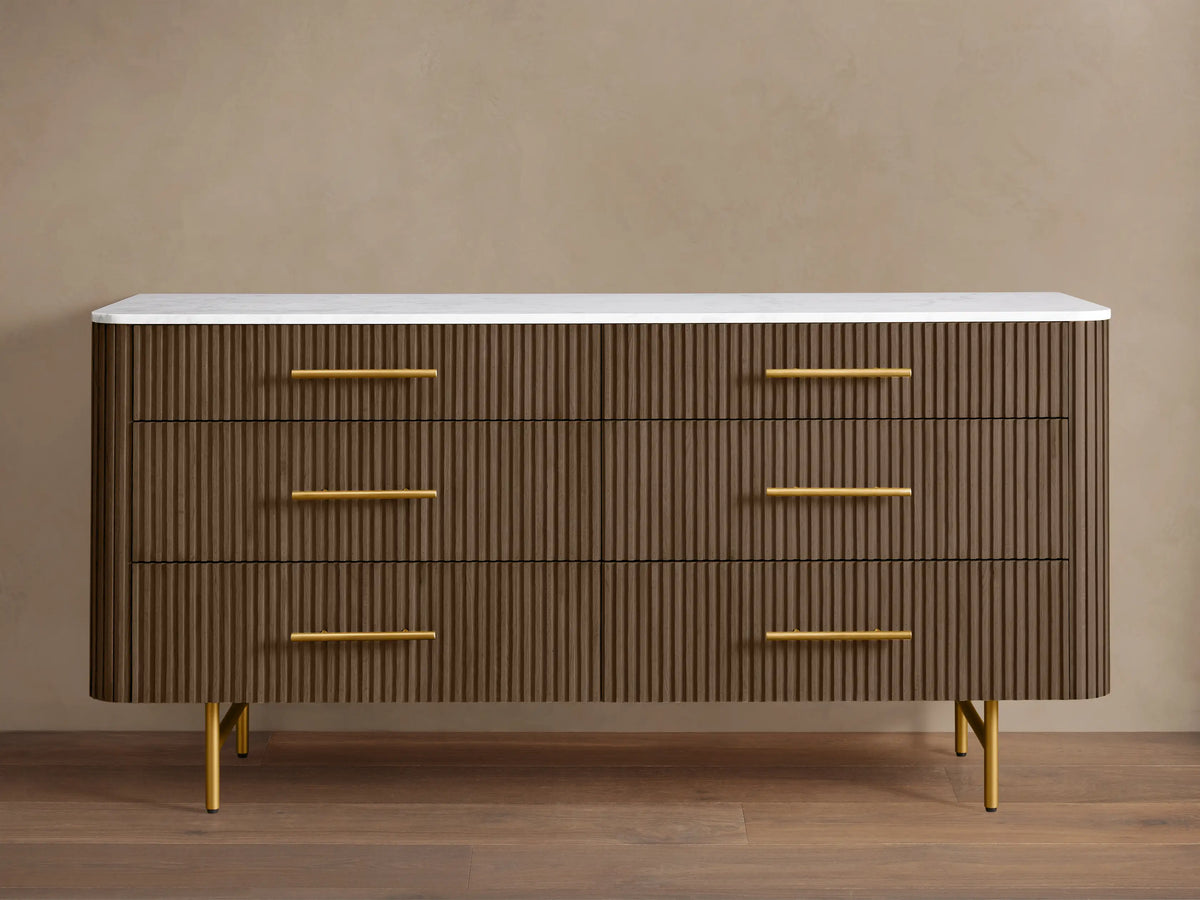 Findlay Six Drawer Dresser - Grace Lamp