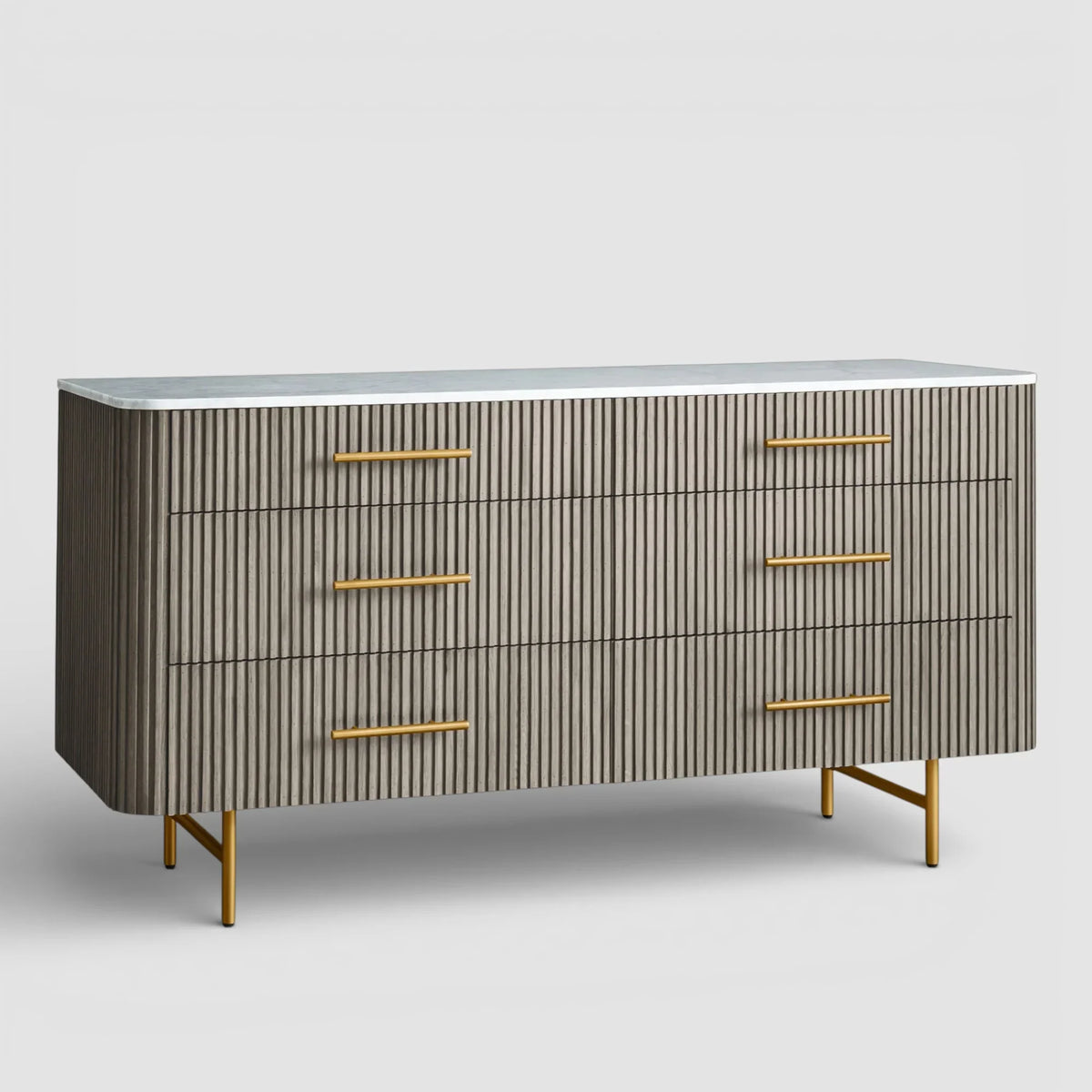 Findlay Six Drawer Dresser - Grace Lamp