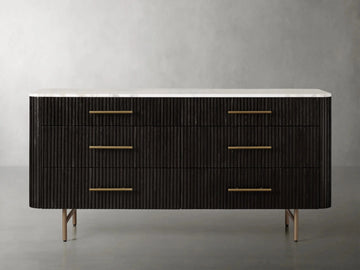 Finnley Six Drawer Dresser-Grace Lamp