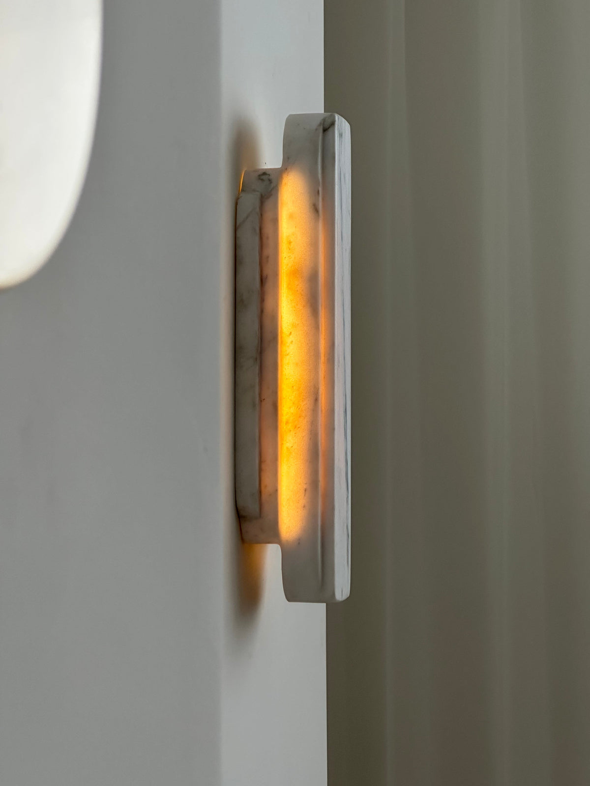 Jewel Onyx Alabaster Wall Lamp