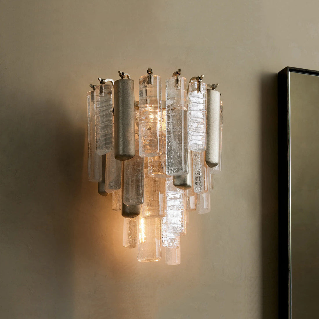 Neve Sconce Champagne
