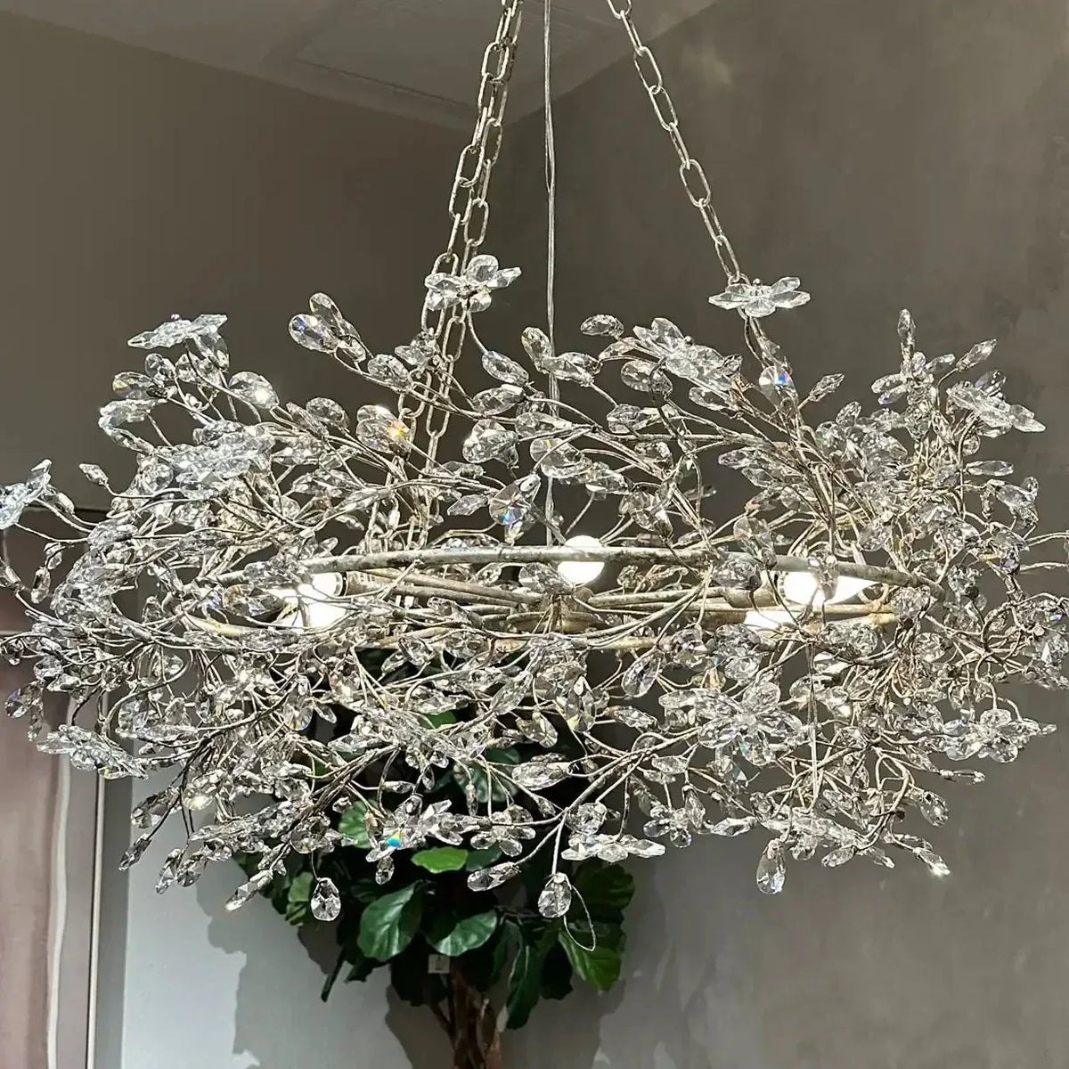 Fiore Crown Chandelier - Grace Lamp