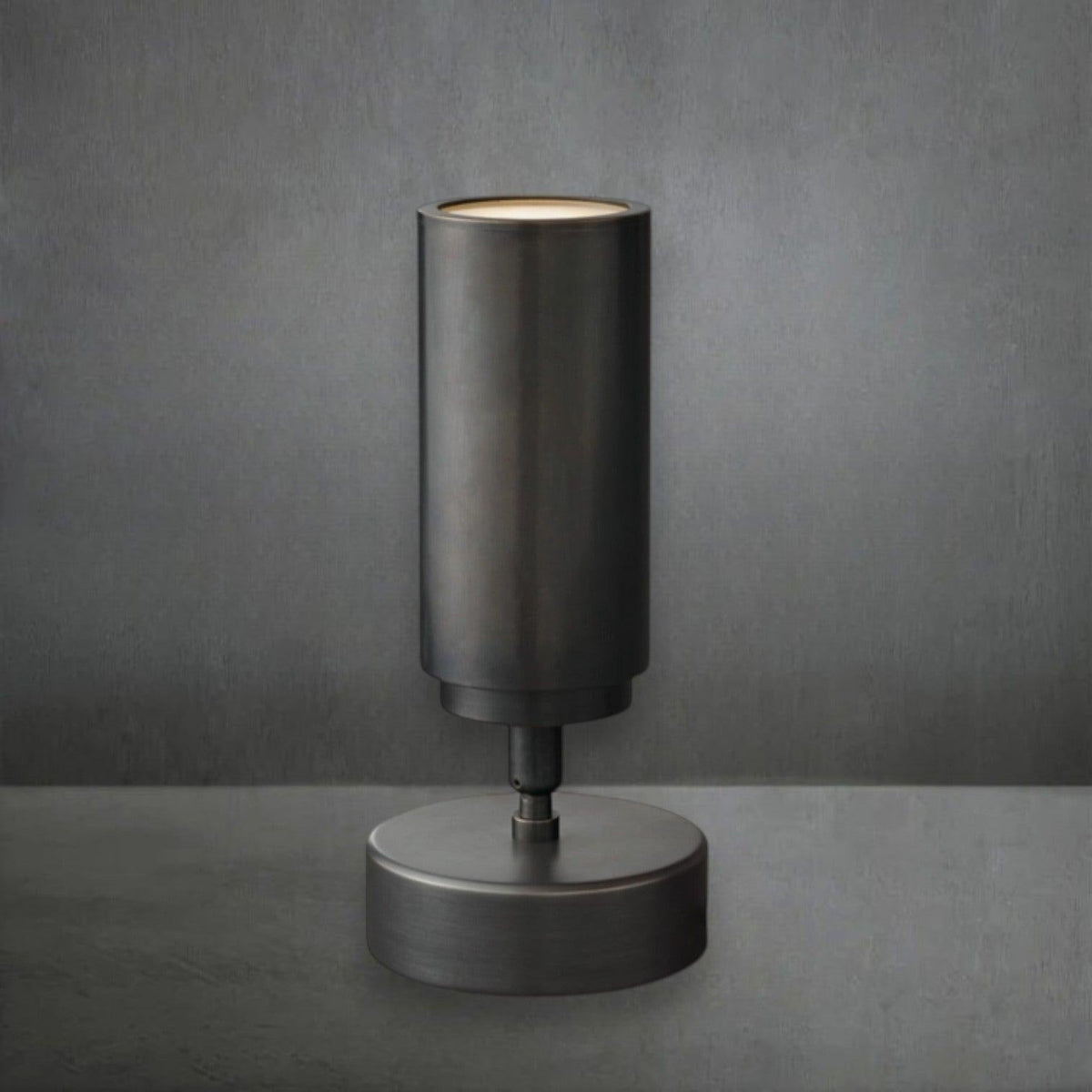Champeaux Pivoting Spotlight - Grace Lamp